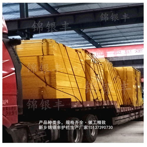 新鄉(xiāng)建筑井道安全防護(hù)網(wǎng) 鄭州施工電梯防護(hù)門 廠